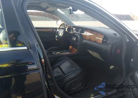 2004 Jaguar Xj Xj8 from USA, damaged, VIN SAJWA71C54SG29017